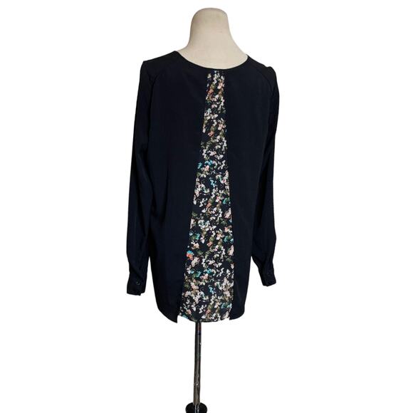 Paraphrase long sleeves back floral overlay tunic blouse size Small - Picture 2 of 14